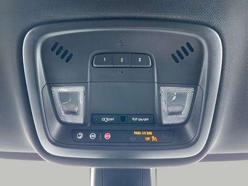 Used 2023 Chevrolet Traverse LT w/ LPO, Floor Liner Package image 19