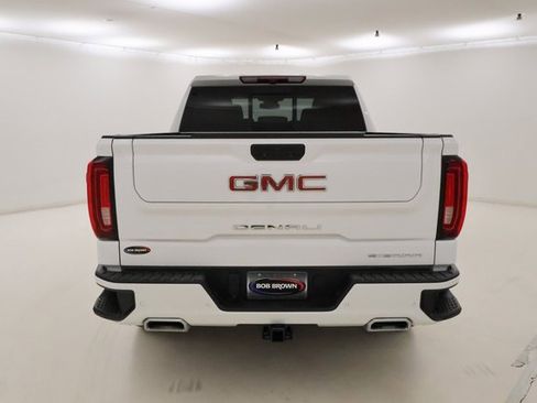 Used 2023 GMC Sierra 1500 Denali image 4