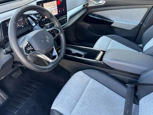 Certified 2023 Volkswagen ID.4 Pro image 10