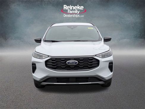 New 2025 Ford Escape ST-Line w/ Equipment Group 301A image 2