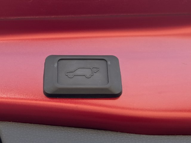 Used 2020 Toyota RAV4 XLE w/ Convenience Package AWD/4WD image 31