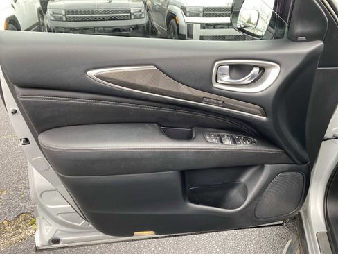 Used 2020 INFINITI QX60 Luxe w/ Essential Package image 27