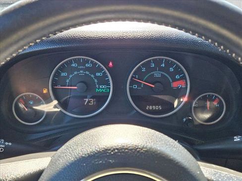 Used 2012 Jeep Wrangler Rubicon image 10