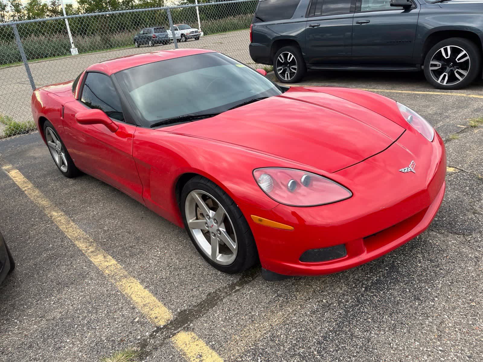Used 2006 Chevrolet Corvette Coupe w/ Preferred Equipment Group RWD image 22