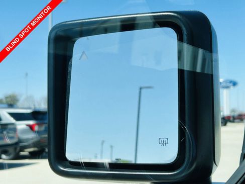 Used 2023 Jeep Wrangler Unlimited Rubicon w/ Xtreme 35 Tire Package image 12