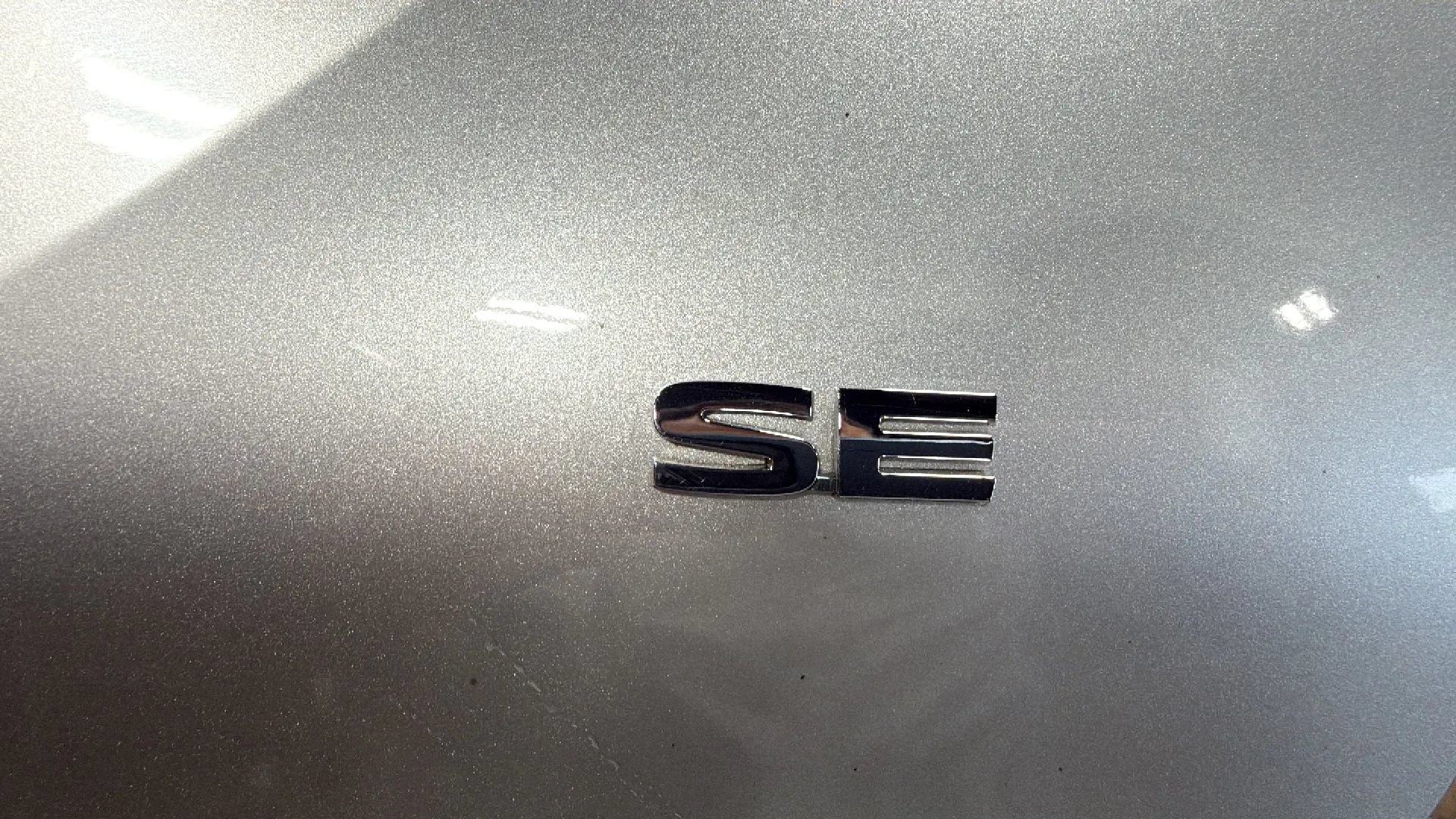 Used 2022 Mitsubishi Outlander SE AWD/4WD image 14