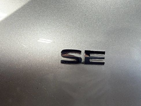 Used 2022 Mitsubishi Outlander SE AWD/4WD image 14