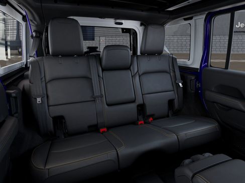 New 2026 Jeep Wrangler Unlimited Sahara AWD/4WD image 22