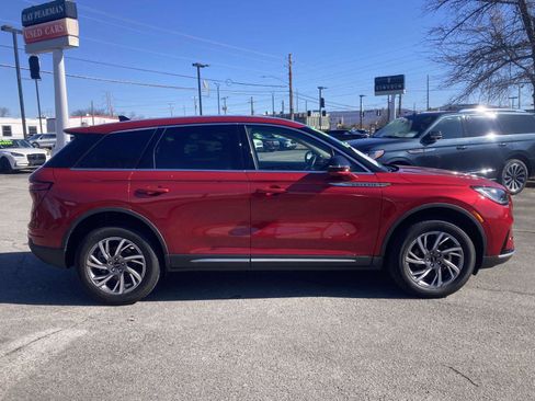 Used 2025 Lincoln Corsair FWD w/ Equipment Group 101A image 2