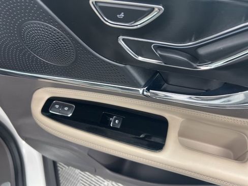 Certified 2023 Lincoln Corsair AWD w/ Equipment Group 101A image 24