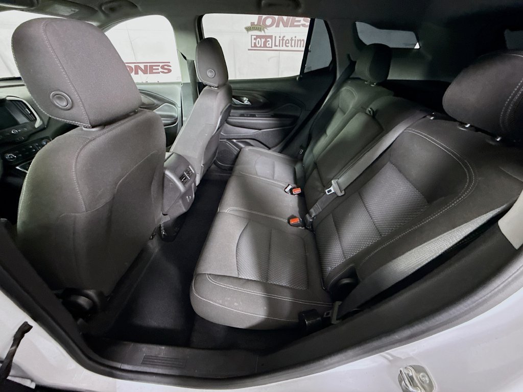 Used 2024 GMC Terrain SLE AWD/4WD image 25