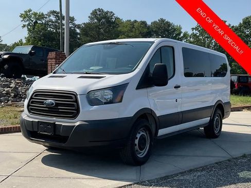 Used 2016 Ford Transit 150 XL image 3
