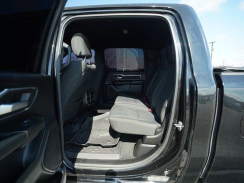 Used 2019 RAM 1500 Big Horn image 14
