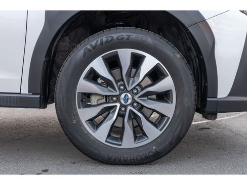 Used 2023 Subaru Outback Limited XT w/ Tech Package 2 image 9