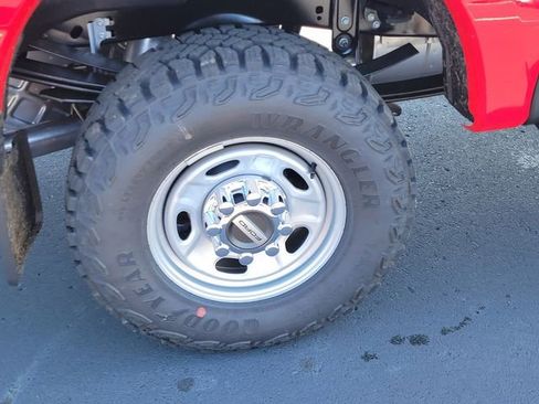 New 2026 Ford F250 XL w/ XL Off-Road Package image 6