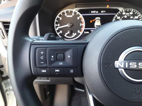 Certified 2023 Nissan Rogue S FWD image 15