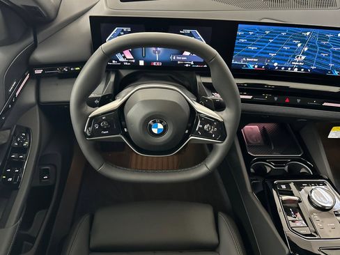 Used 2026 BMW 530i RWD image 26