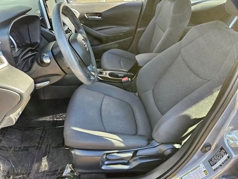 Used 2020 Toyota Corolla LE image 15