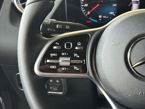 Certified 2023 Mercedes-Benz GLA 250 4MATIC image 31