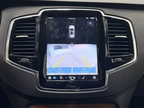 Used 2023 Volvo XC90 B6 Plus image 25