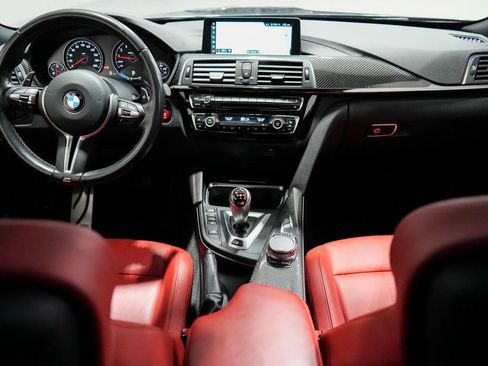 Used 2020 BMW M4 Coupe w/ Competition Package image 18