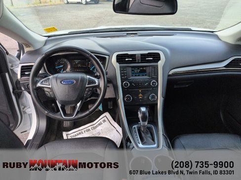 Used 2013 Ford Fusion SE FWD image 11