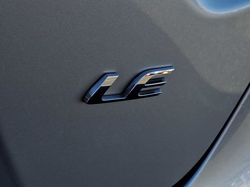 Used 2021 Toyota Corolla LE image 26