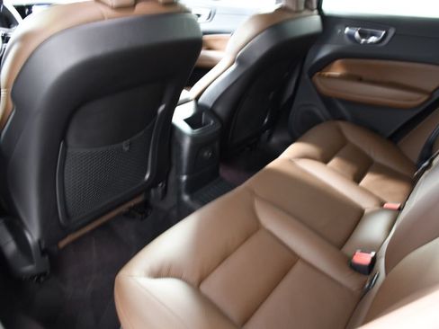 Used 2023 Volvo XC60 T8 Plus AWD/4WD image 27