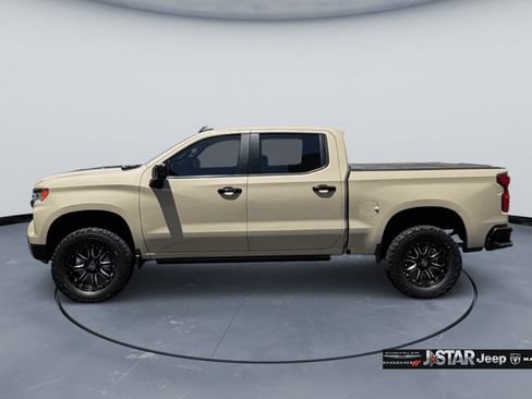 Used 2023 Chevrolet Silverado 1500 LT Trail Boss AWD/4WD image 9
