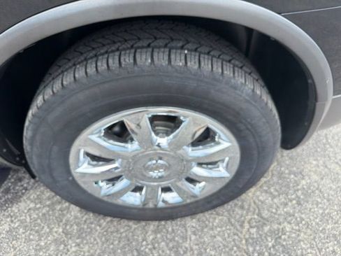 Used 2012 Buick Enclave Leather FWD image 15