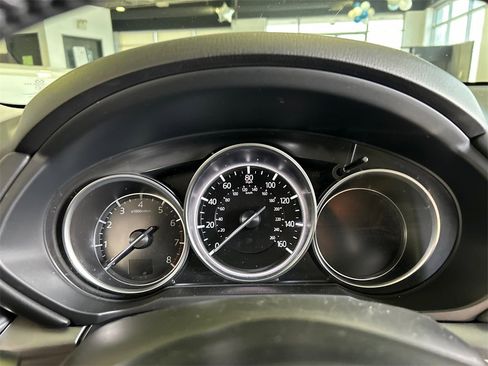 Used 2021 MAZDA CX-5 Touring image 20