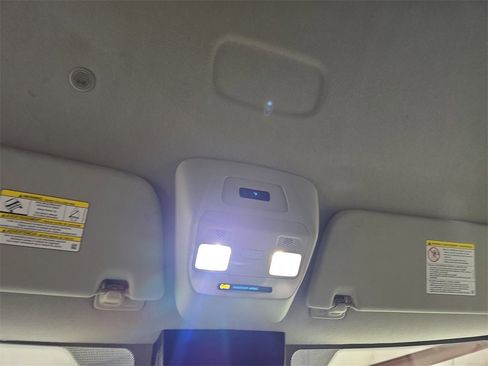 Used 2024 Ford Transit 250 Base w/ Exterior Upgrade Package image 28