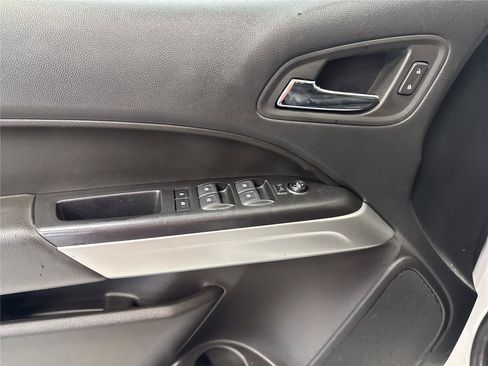 Used 2022 Chevrolet Colorado ZR2 AWD/4WD image 16