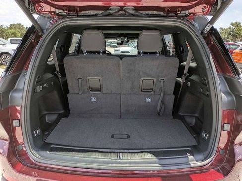 New 2026 Jeep Grand Cherokee L 2WD image 12