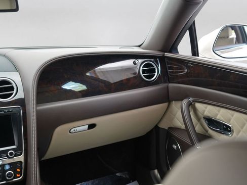 Used 2017 Bentley Flying Spur W12 AWD/4WD image 46