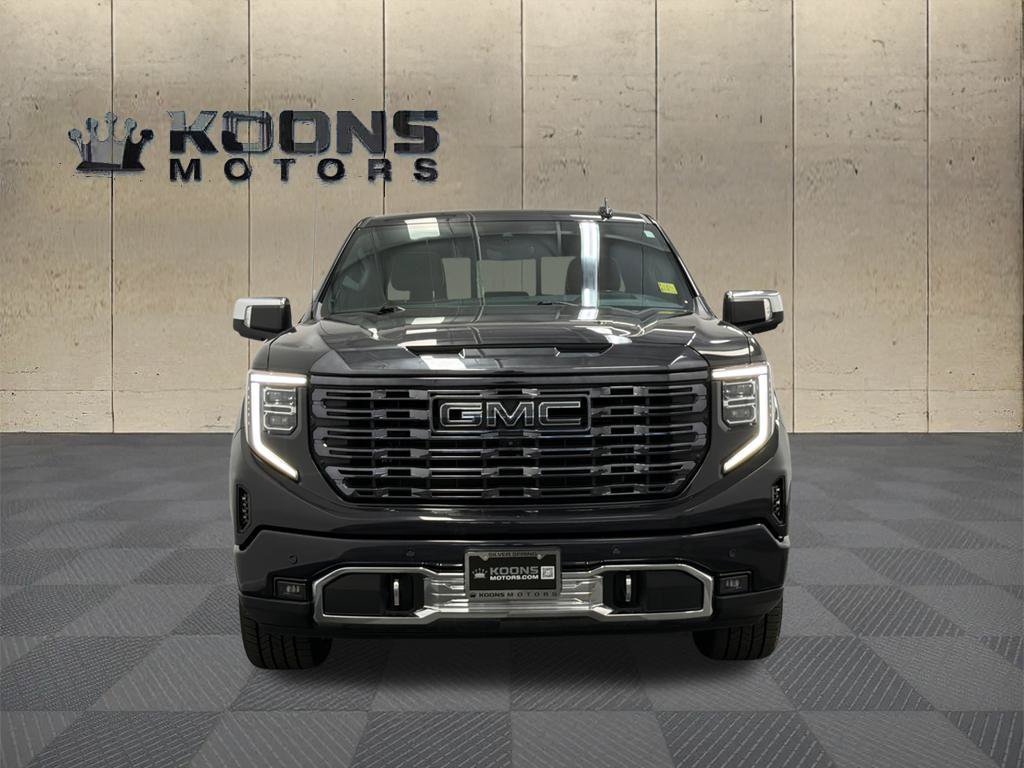 Used 2023 GMC Sierra 1500 Denali Ultimate AWD/4WD image 3
