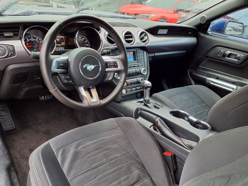 Used 2015 Ford Mustang Coupe w/ Wheel & Stripe Package RWD image 4