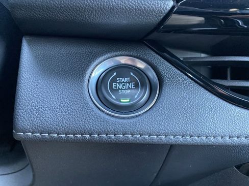 Used 2025 Buick Enclave Preferred image 22