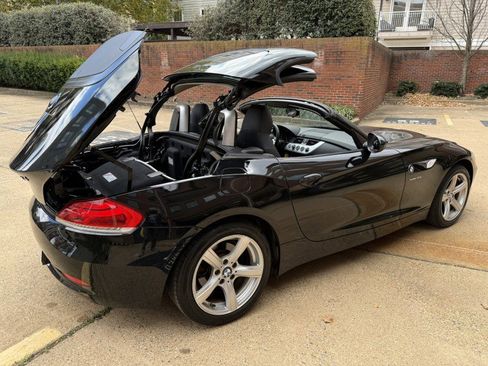 Used 2011 BMW Z4 sDrive30i image 36