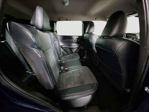Used 2023 Mitsubishi Outlander SE FWD image 27