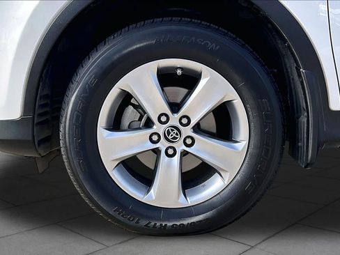 Used 2015 Toyota RAV4 XLE FWD image 10
