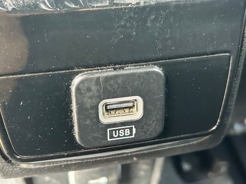 Used 2025 Jeep Compass Trailhawk image 24