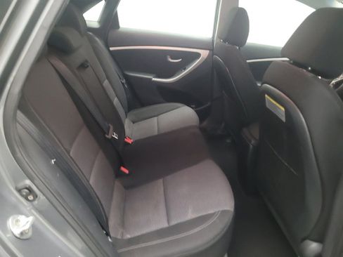 Used 2016 Hyundai Elantra GT FWD image 19
