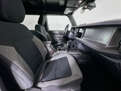 Used 2025 Ford Bronco Big Bend image 30