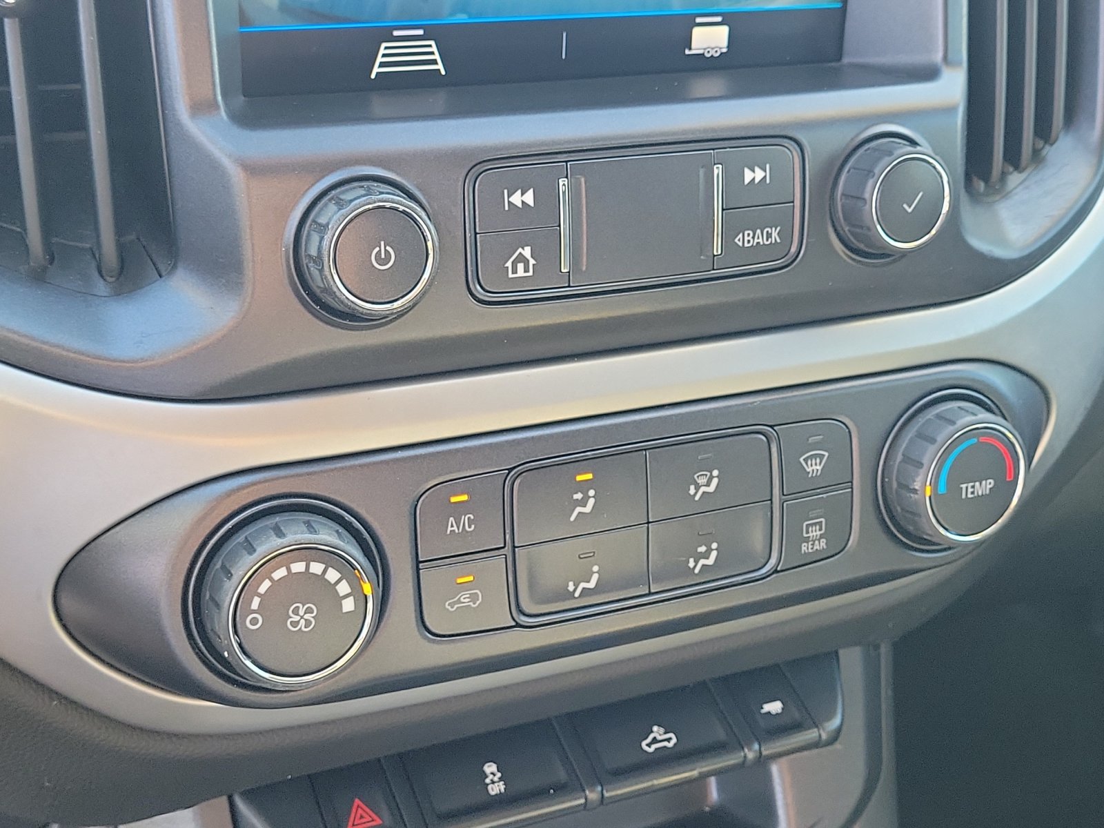 Used 2021 Chevrolet Colorado LT w/ Redline Special Edition RWD image 24