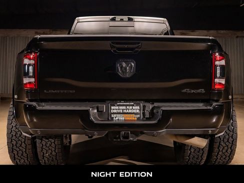 Used 2023 RAM 3500 Limited image 8