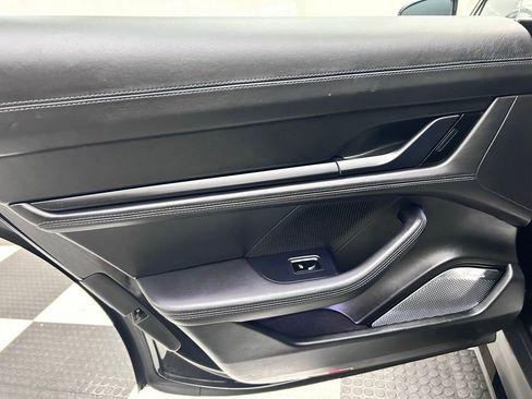 Used 2020 Porsche Taycan 4S image 14