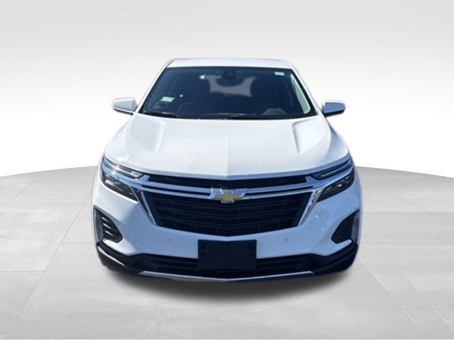 Certified 2024 Chevrolet Equinox LT w/ LPO, Floor Liner Package FWD image 2