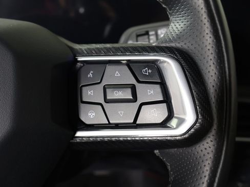 Used 2025 Ford Mustang GT Premium RWD image 40