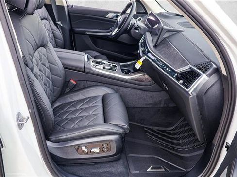 New 2027 BMW X7 xDrive40i AWD/4WD image 24